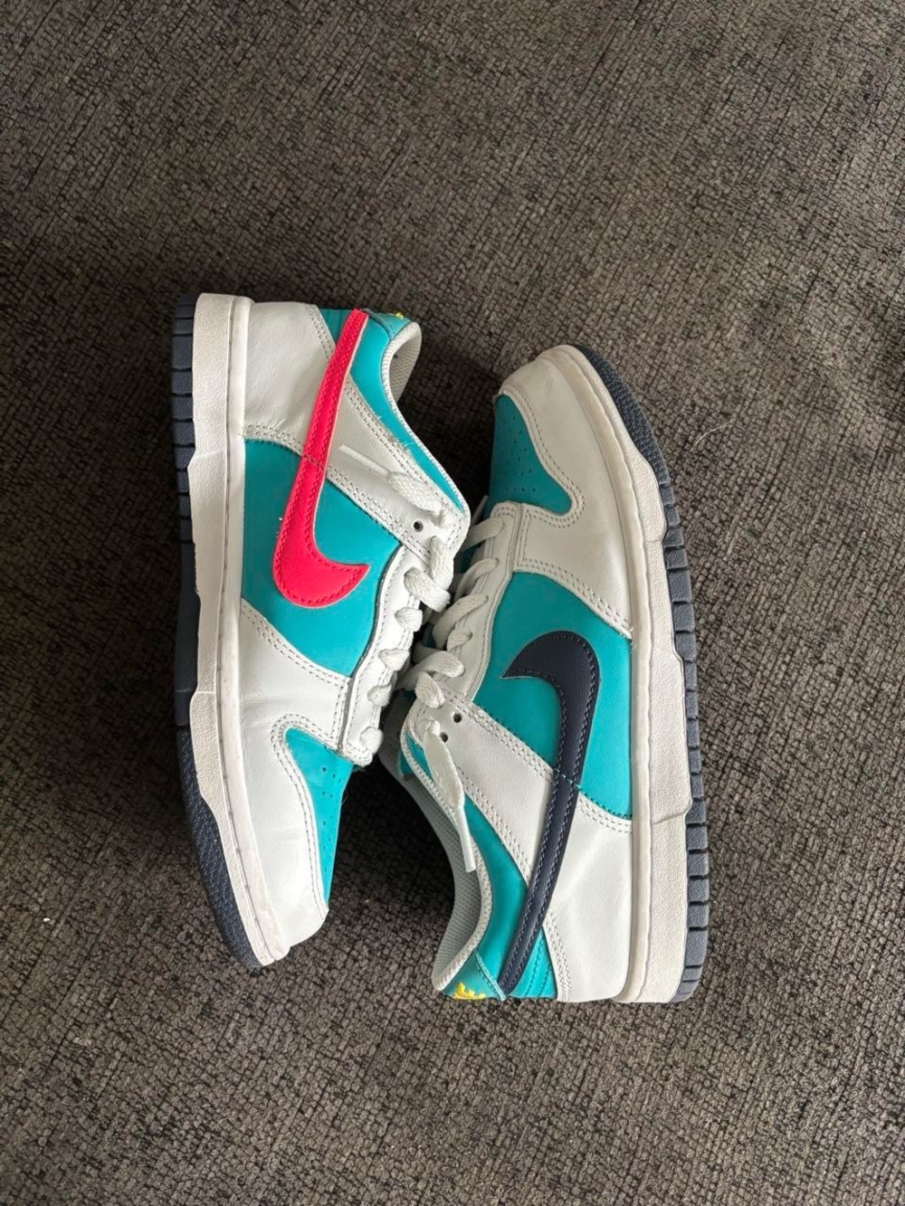 Nike White Teal Low-Top Sneakers with Pink and Navy Swooshes